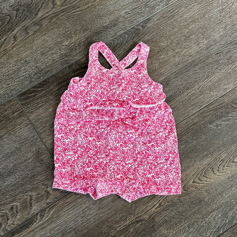 Carter's 0-3 month romper
